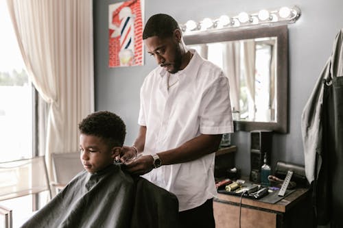 Crafting a Signature Barber Aesthetic to Differentiate Your Shop in a Competitive Landscape