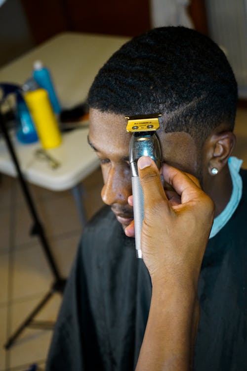 Optimizing Your Salon Supply Inventory for Peak Business Days