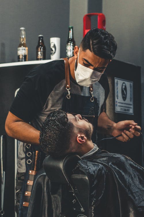 10 Essential Barber Tools Every Shop Must Own