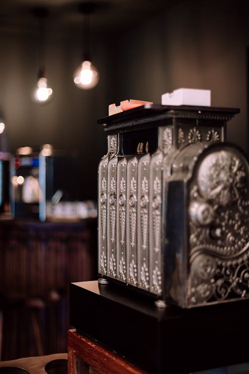 Essential Barber Supplies for a Modern, Chic Salon