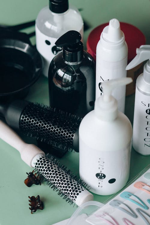 How to Pick the Ideal Barber Poles