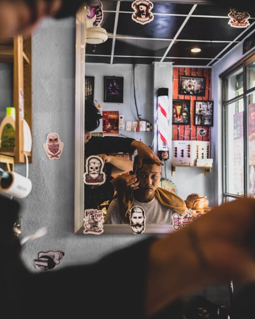 Review: Top Barber Combs to Suit Every Hair Type