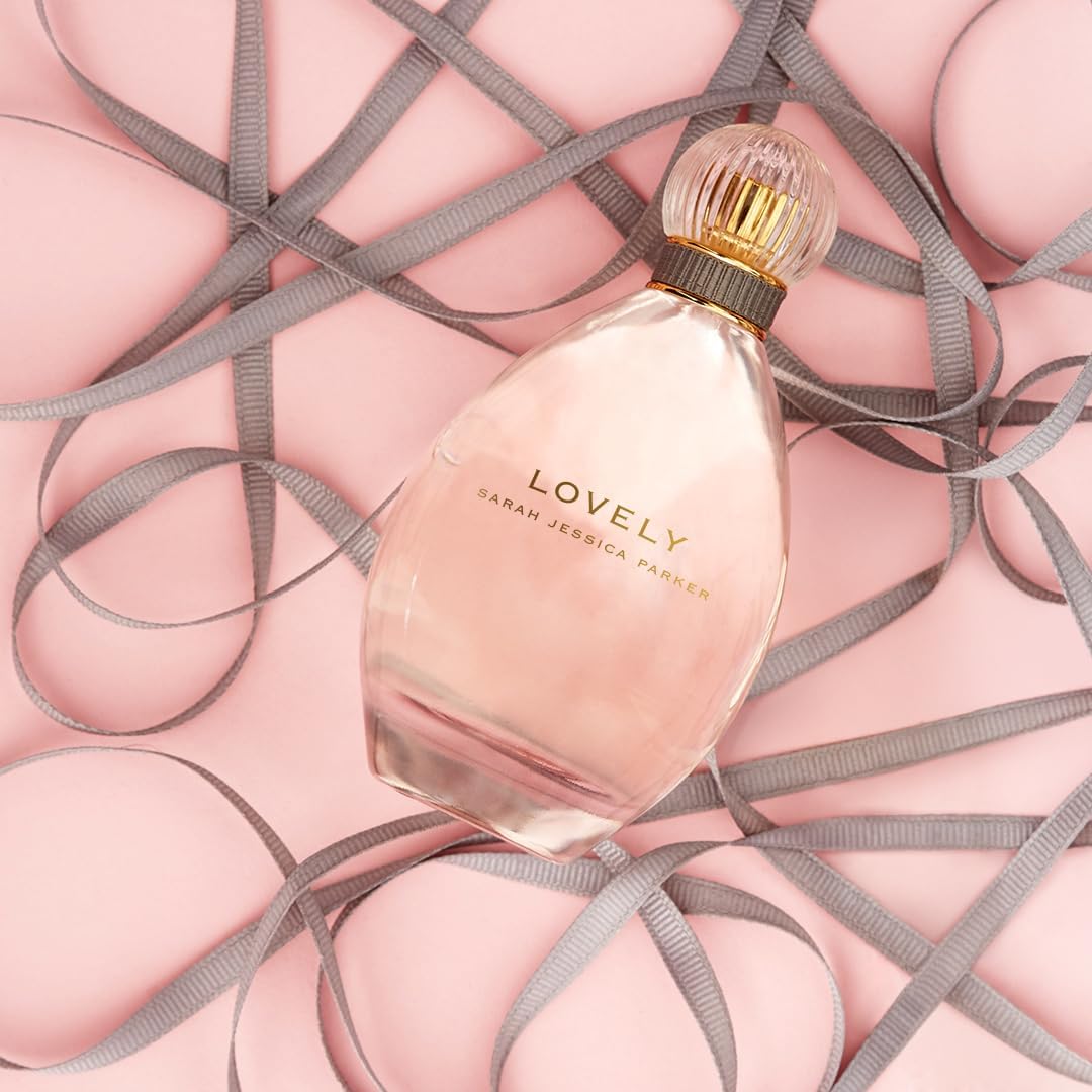 Lovely by Sarah Jessica Parker W 100ml