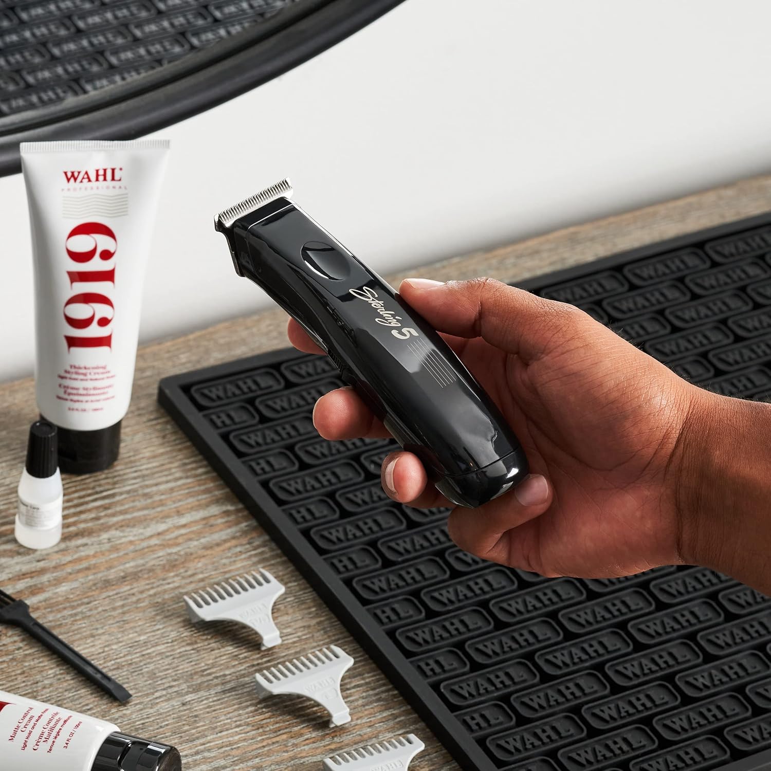 Wahl Sterling 5 Rechargeable Trimmer