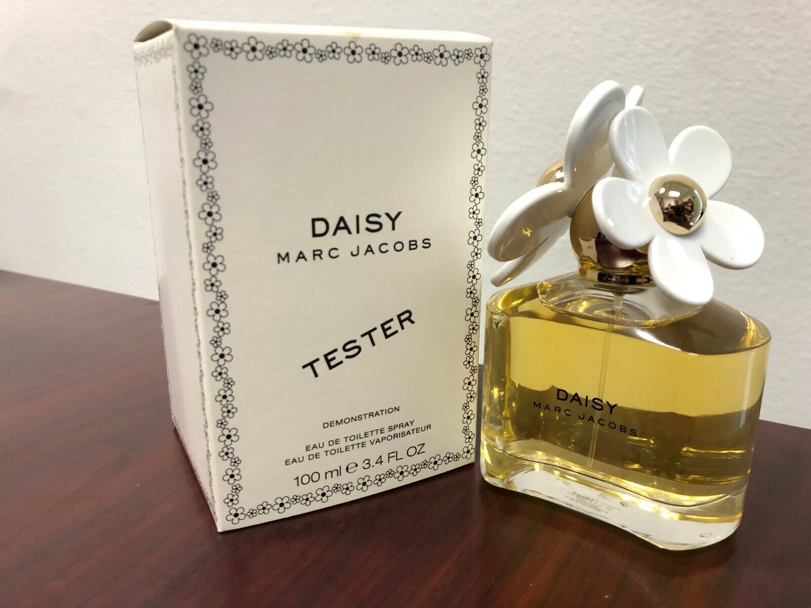 Tester - Marc Jacobs Daisy W 100ml Tester